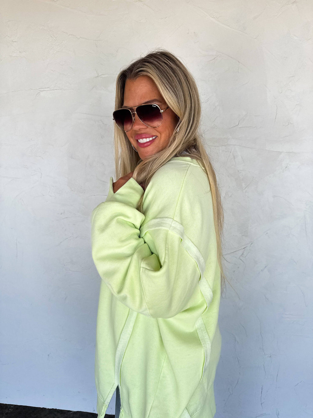 CANDY COLORS CLASSIC CREW PULLOVER: SOUR MELON / 1X