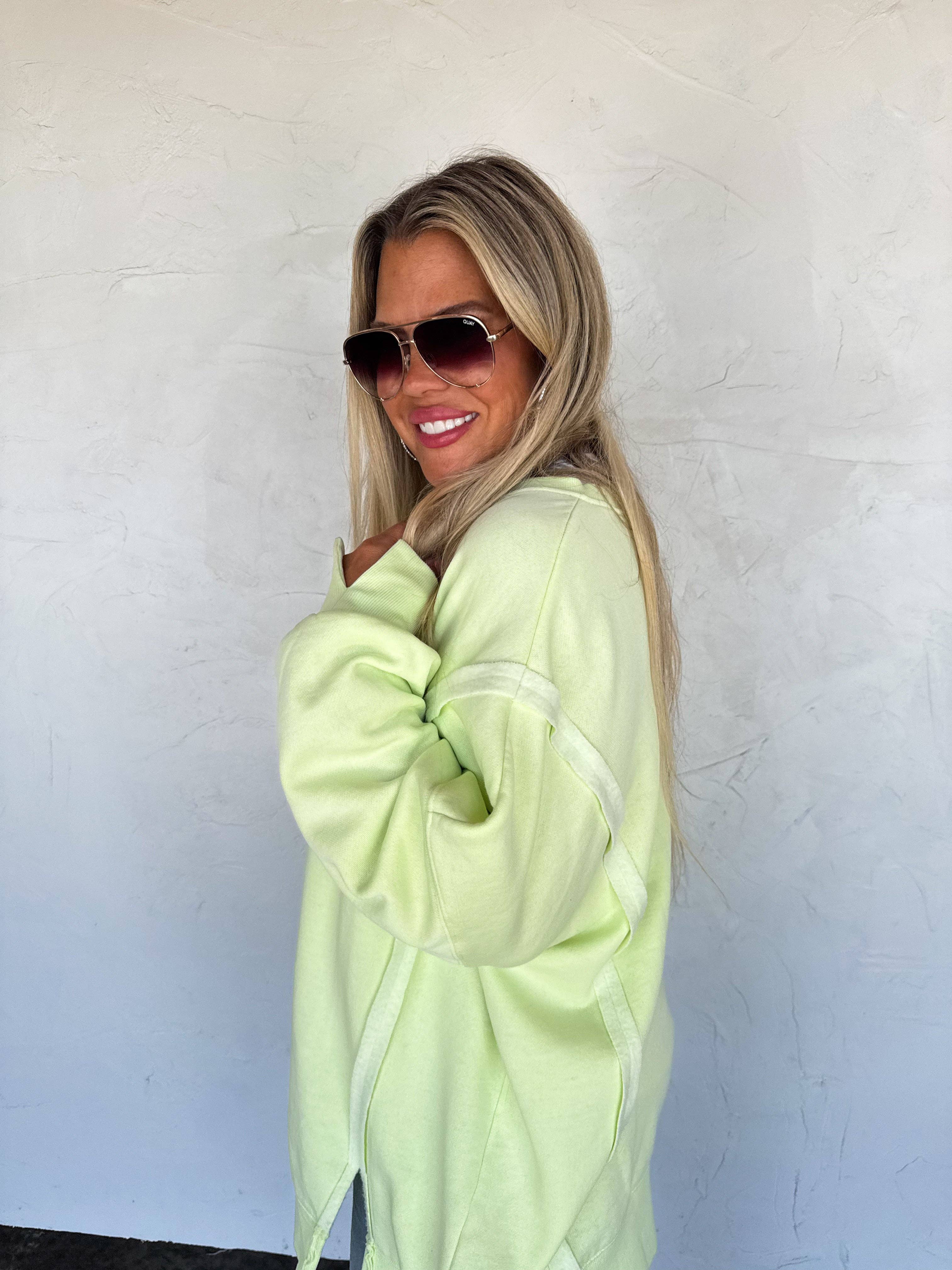 CANDY COLORS CLASSIC CREW PULLOVER: SOUR MELON / 3X