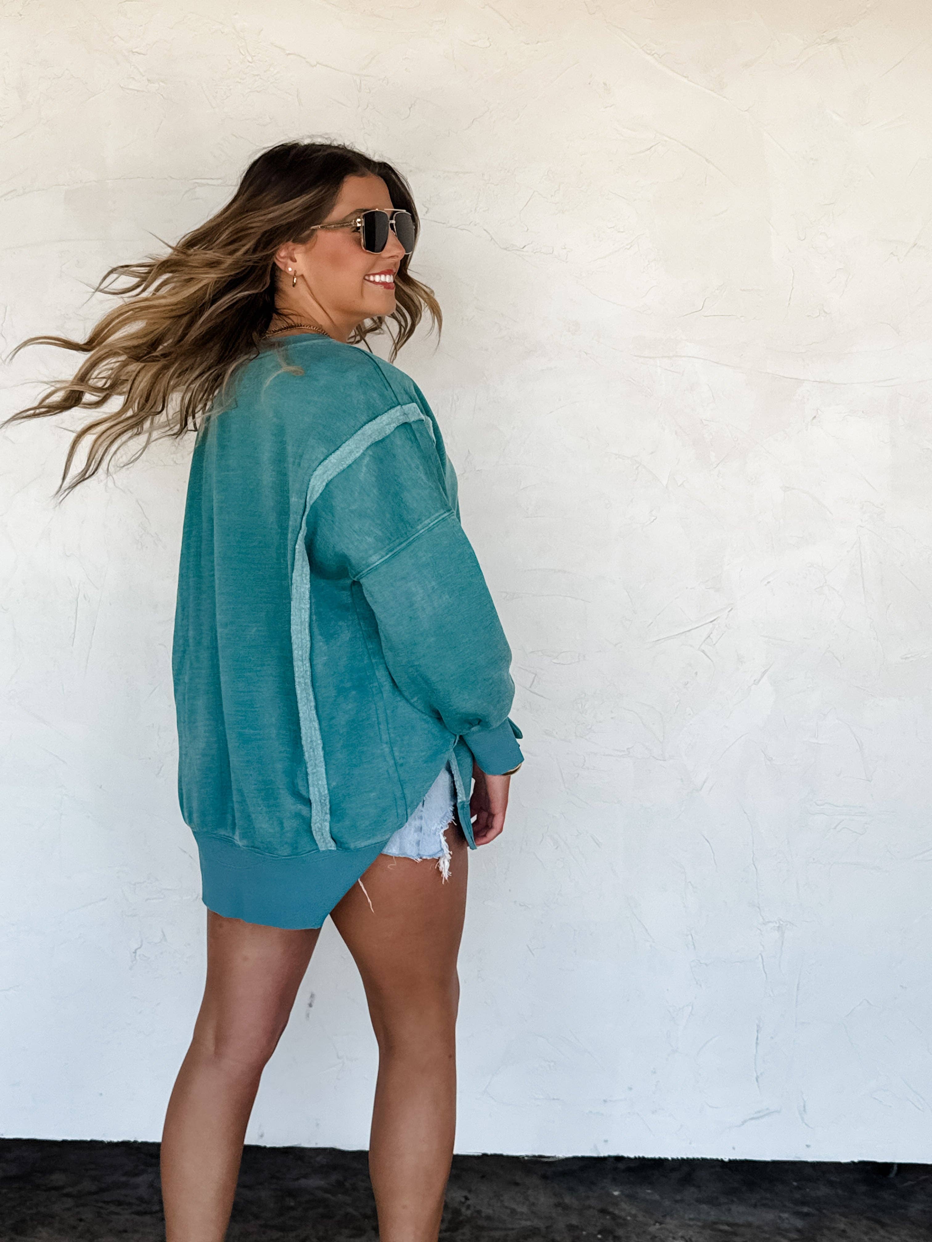 CANDY COLORS CLASSIC CREW PULLOVER: SOUR MELON / 1X