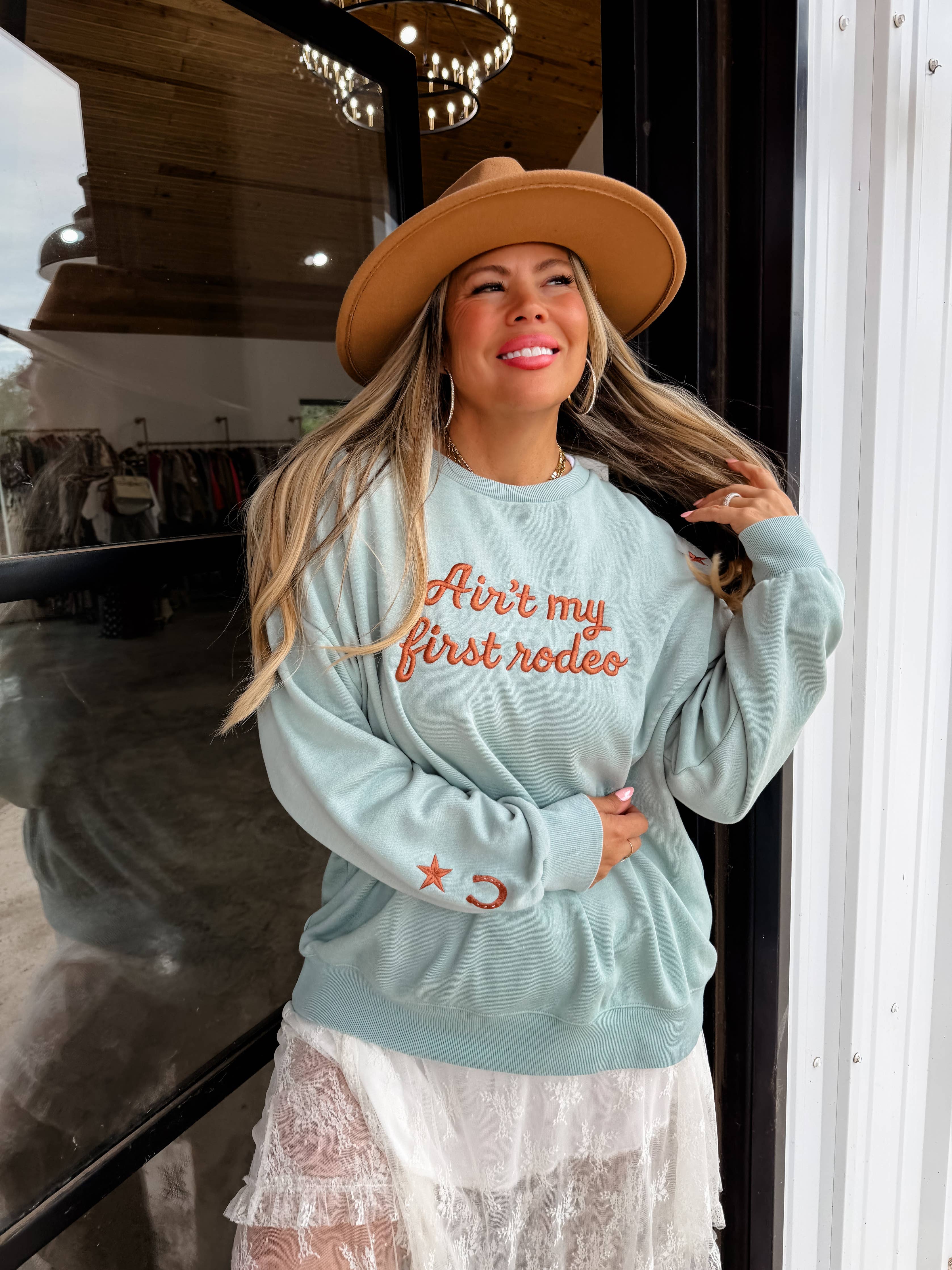 RODEO PULLOVER: WILD AT HEART- BROWN / 2X